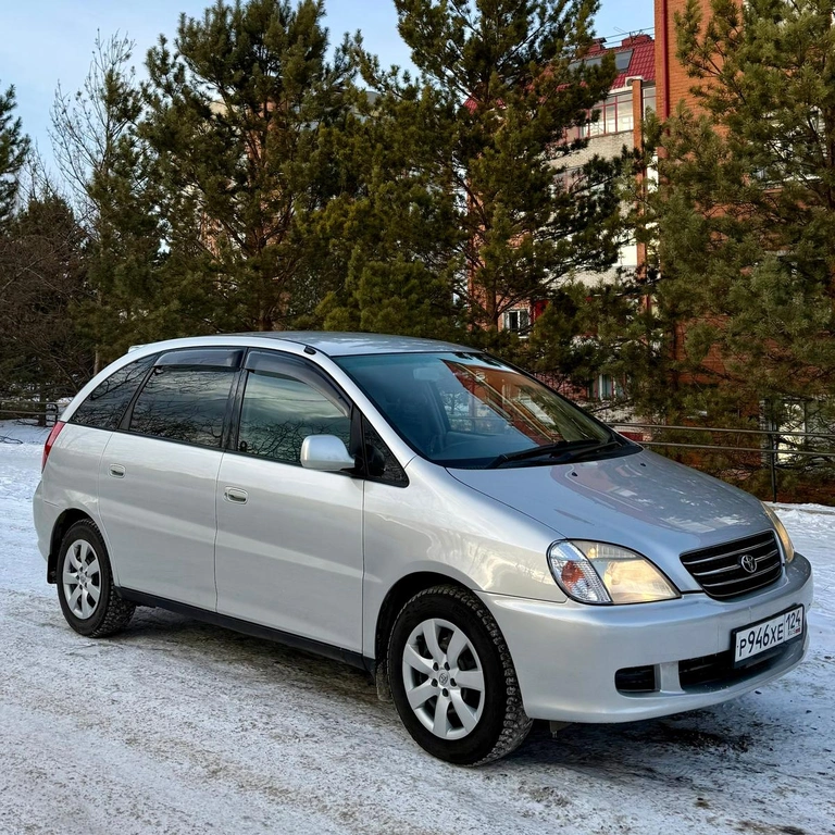 Минивэн Toyota Nadia 1998 года, 620000 рублей, Красноярск