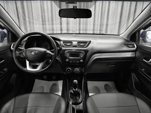 Хетчбэк Kia Rio 2014 года, 680000 рублей, Красноярск