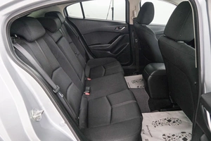 Седан Mazda Axela 2018 года, 1549000 рублей, Красноярск