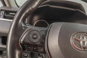 Внедорожник Toyota RAV4 2019 года, 3449000 рублей, Челябинск
