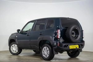 Внедорожник ВАЗ (LADA) Niva Travel 2023 года, 969000 рублей, Оренбург