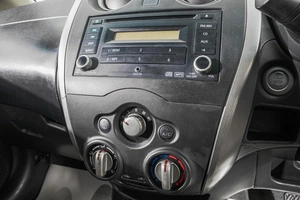 Хетчбэк Nissan Note 2013 года, 859000 рублей, Барнаул