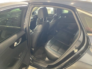 Седан Kia Cerato 2018 года, 1990000 рублей, Орёл