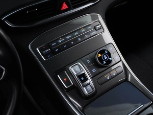 Внедорожник Hyundai Santa Fe 2022 года, 3499854 рублей, Москва