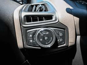 Хетчбэк Ford Focus 2011 года, 549000 рублей, Волгоград