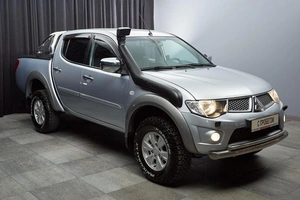 Пикап Mitsubishi L200 2013 года, 1649000 рублей, Красноярск