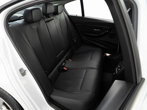 Седан BMW 3 серия 2018 года, 1849999 рублей, Москва