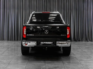 Пикап Mercedes-benz X-класс 2018 года, 3399000 рублей, Тюмень