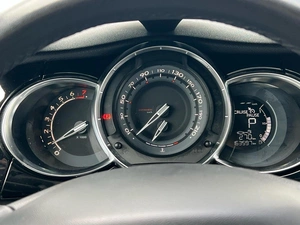 Хетчбэк Citroen DS 3 2013 года, 649000 рублей, Ижевск