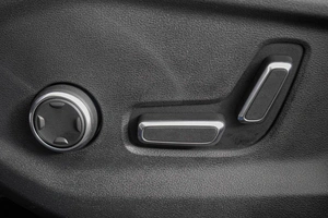 Внедорожник Geely Monjaro 2025 года, 4149000 рублей, Кемерово