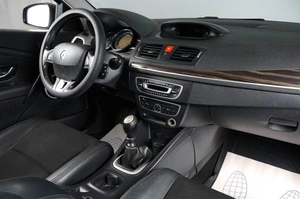 Хетчбэк Renault Megane 2010 года, 649000 рублей, Тюмень