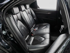 Седан Toyota Camry 2019 года, 2449000 рублей, Тюмень