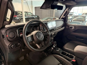 Внедорожник Jeep Wrangler 2025 года, 7990000 рублей, Павловская Слобода