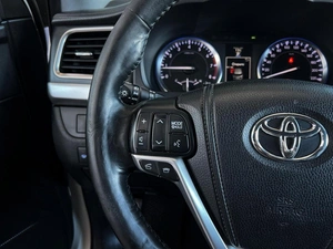Внедорожник Toyota Highlander 2014 года, 2690000 рублей, Уфа