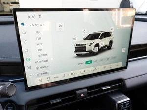 Внедорожник Toyota RAV4 2026 года, 4299000 рублей, Саратов