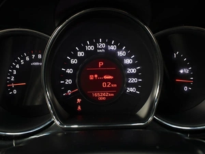 Хетчбэк Kia Ceed 2014 года, 990000 рублей, Омск