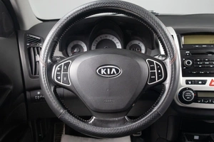 Хетчбэк Kia Ceed 2008 года, 519000 рублей, Оренбург