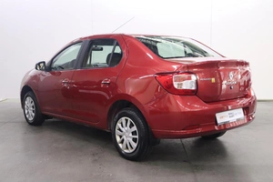 Седан Renault Logan 2015 года, 955000 рублей, Брянск