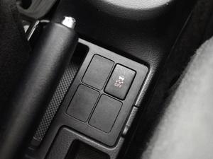 Хетчбэк Toyota Vitz 2017 года, 876100 рублей, Казань