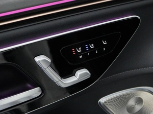 Внедорожник Mercedes-benz EQE SUV 2023 года, 7649056 рублей, Москва