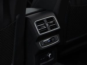 Внедорожник Audi Q5 2025 года, 5799050 рублей, Москва