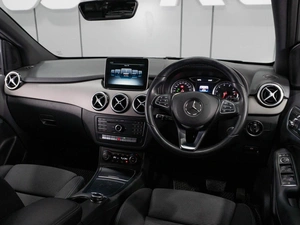 Хетчбэк Mercedes-benz B-класс 2017 года, 1649000 рублей, Тюмень