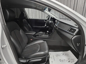 Седан Kia Optima 2016 года, 1565000 рублей, Красноярск