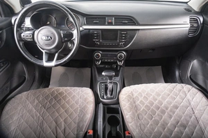 Седан Kia Rio 2017 года, 1329000 рублей, Томск