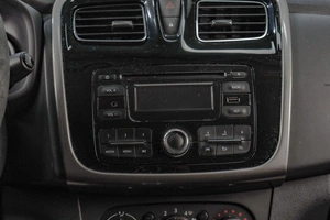 Седан Renault Logan 2016 года, 729000 рублей, Челябинск