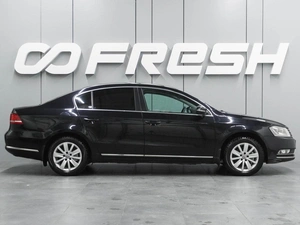 Седан Volkswagen Passat 2012 года, 1100000 рублей, Воронеж