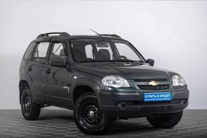 Внедорожник Chevrolet Niva 2012 года, 449000 рублей, Томск