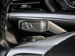 Внедорожник Volkswagen Touareg 2019 года, 4899000 рублей, Кирилловка