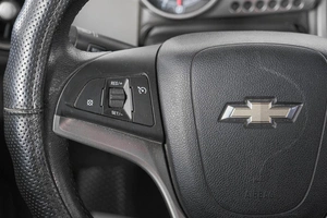 Седан Chevrolet Aveo 2013 года, 649000 рублей, Кемерово