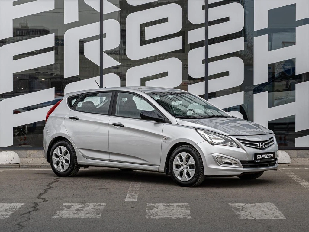 Хетчбэк Hyundai Solaris 2014 года, 899000 рублей, Краснодар