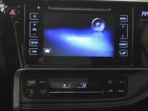 Седан Toyota Corolla 2017 года, 1647300 рублей, Казань