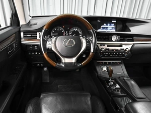 Седан Lexus ES 2012 года, 1954000 рублей, Ставрополь