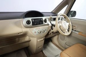 Минивэн Toyota Porte 2005 года, 659000 рублей, Новосибирск