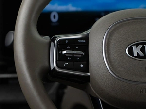 Минивэн Kia Carnival 2020 года, 3921444 рублей, Москва