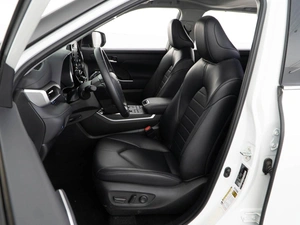 Внедорожник Toyota Highlander 2021 года, 5819888 рублей, Москва