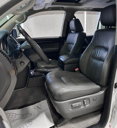 Внедорожник Toyota Land Cruiser 2010 года, 3400000 рублей, Красноярск