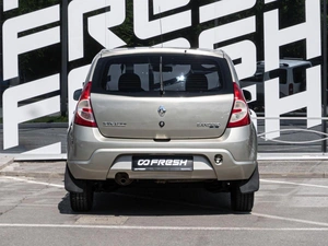Хетчбэк Renault Sandero 2011 года, 459000 рублей, Волгоград