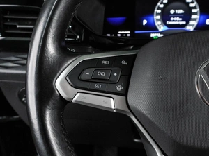Внедорожник Volkswagen Taos 2022 года, 2499000 рублей, Воронеж