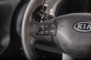 Внедорожник Kia Sportage 2012 года, 1599000 рублей, Томск
