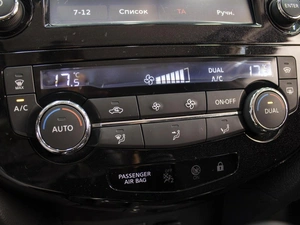 Внедорожник Nissan Qashqai 2014 года, 1600000 рублей, Омск