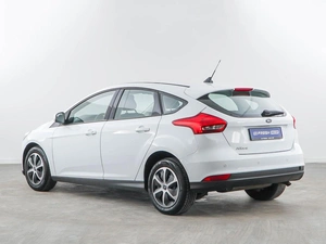 Хетчбэк Ford Focus 2017 года, 1178055 рублей, Москва