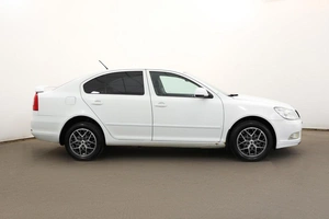 Лифтбек Skoda Octavia 2011 года, 849000 рублей, Орёл