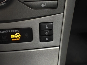 Седан Toyota Corolla 2008 года, 729900 рублей, Казань