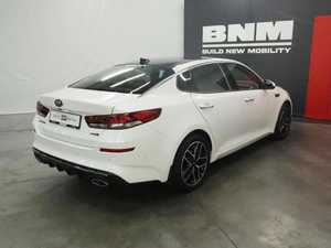 Седан Kia Optima 2019 года, 1960000 рублей, Курск