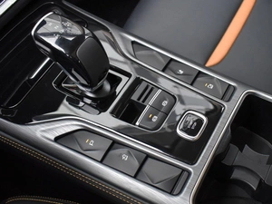 Внедорожник FAW Bestune T77 2024 года, 2200000 рублей, Большой Сочи