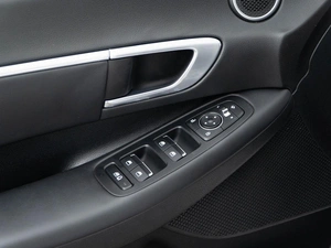 Седан Hyundai Sonata 2019 года, 2199046 рублей, Москва